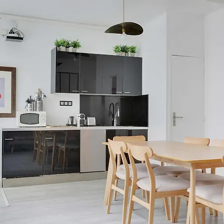 Apartment Magnificent With Ac- 3br-6p-bastille