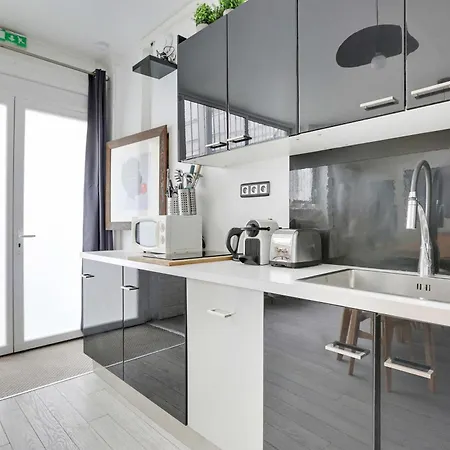 Magnificent With Ac- 3br-6p-bastille Apartment *